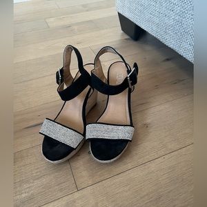 Like new Brash wedge Heels - size 7